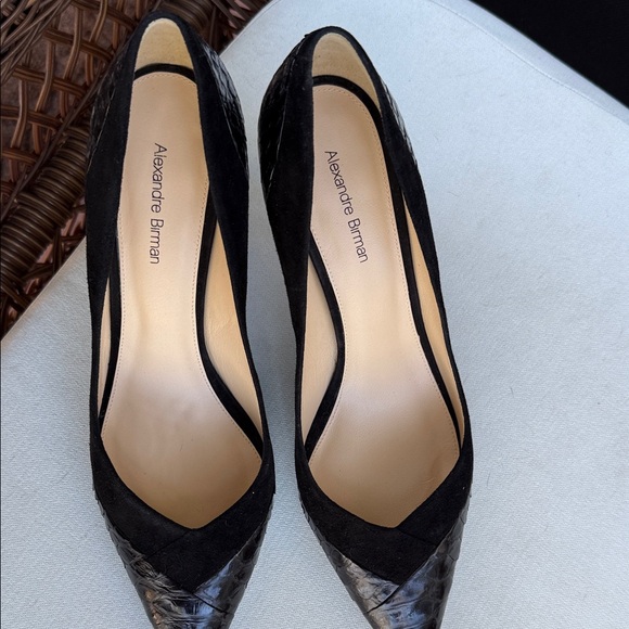 Alexandre Birman Black Textured Heels - Picture 5 of 6